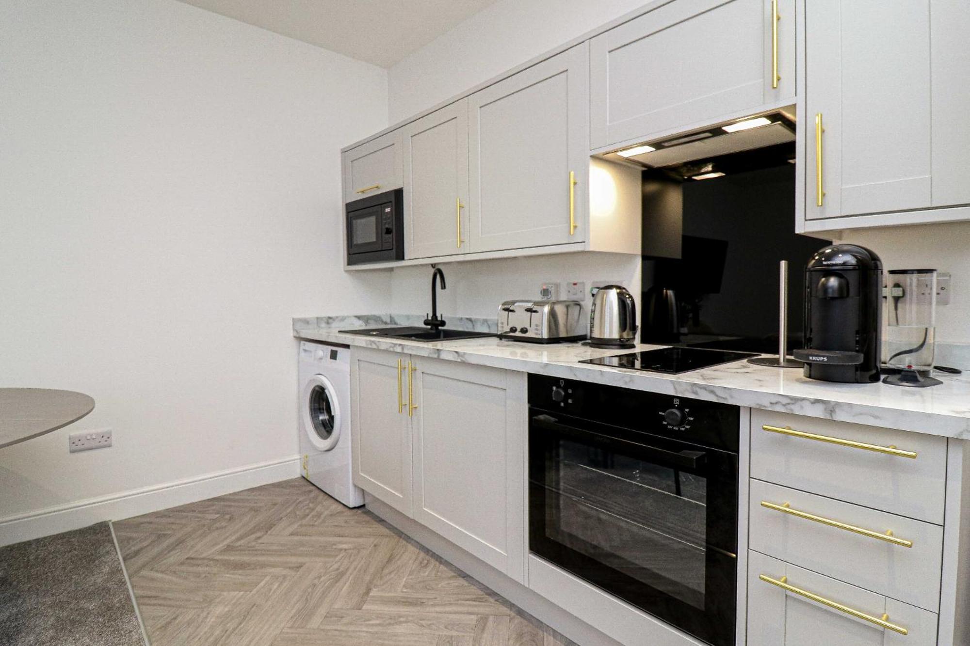 Beachwalk Apartments By Nova Suites Ayr Exterior foto